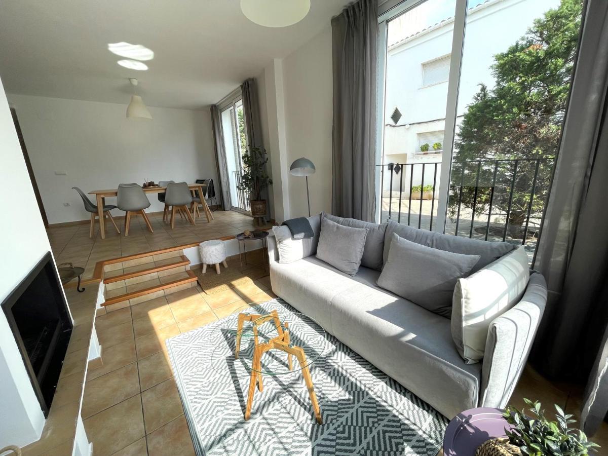 Traire - Apartamento Luminoso Cerca Del Centro كاذاكيس المظهر الخارجي الصورة